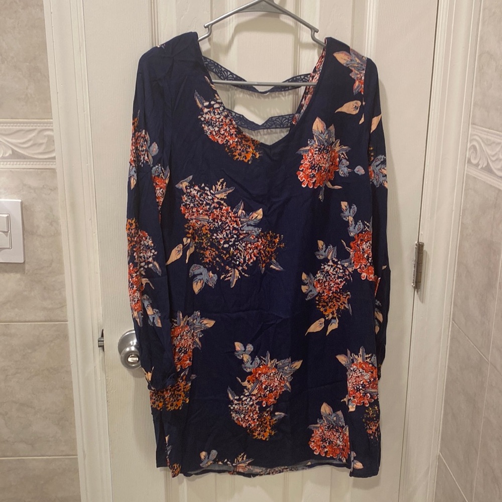 Zhilaration Navy/Floral Dress - Size M - New w/tags!